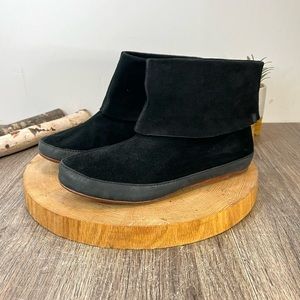 OluKai | Auana Suede Pull Up Fold Over Booties in Black Size 7.5